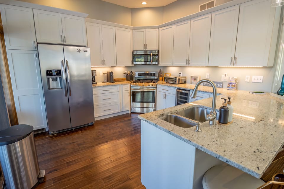 Main Level | Kitchen