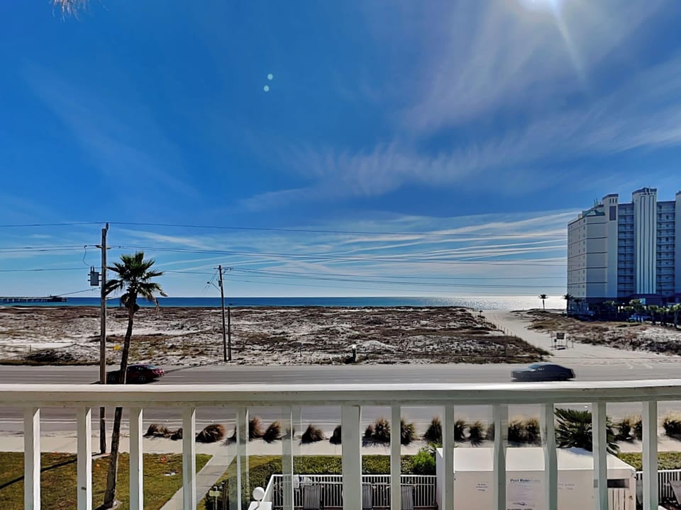Balcony Views of the Gulf