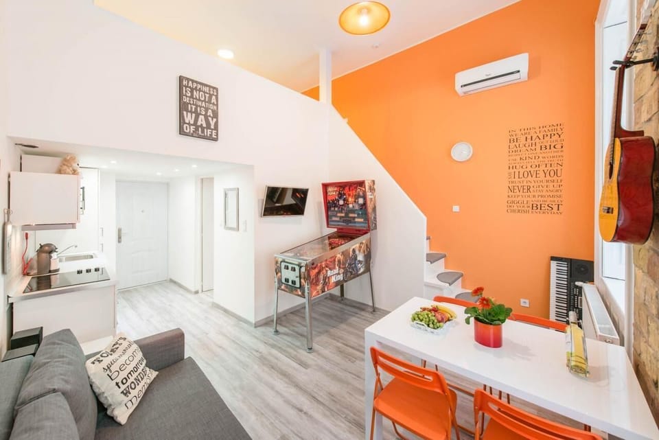 happy home ORANGE 10