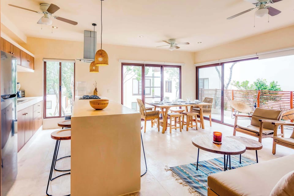 Luminous open living space that's bright & airy