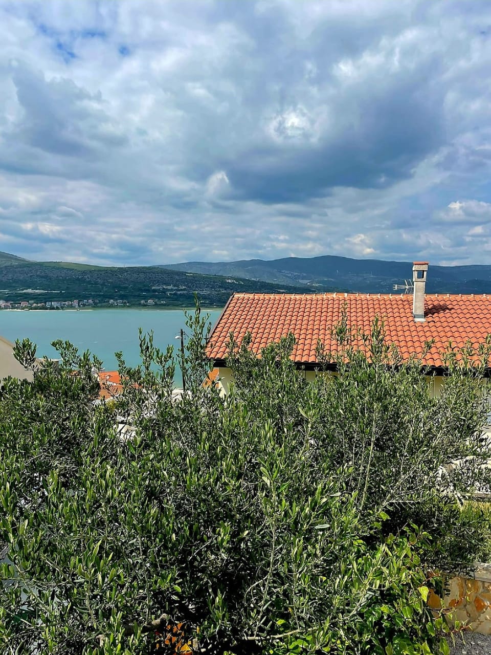 Seaview from the garden/terrace area
