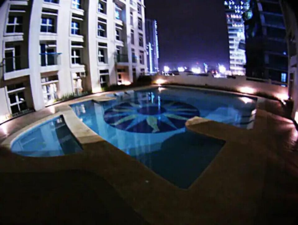Care for a little dip in the evening? Pool is open.