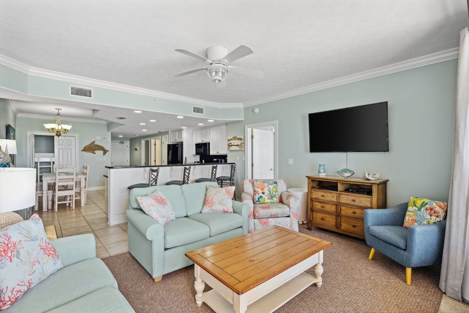 Open-concept living space w/ comfortable seating & room to spread out together