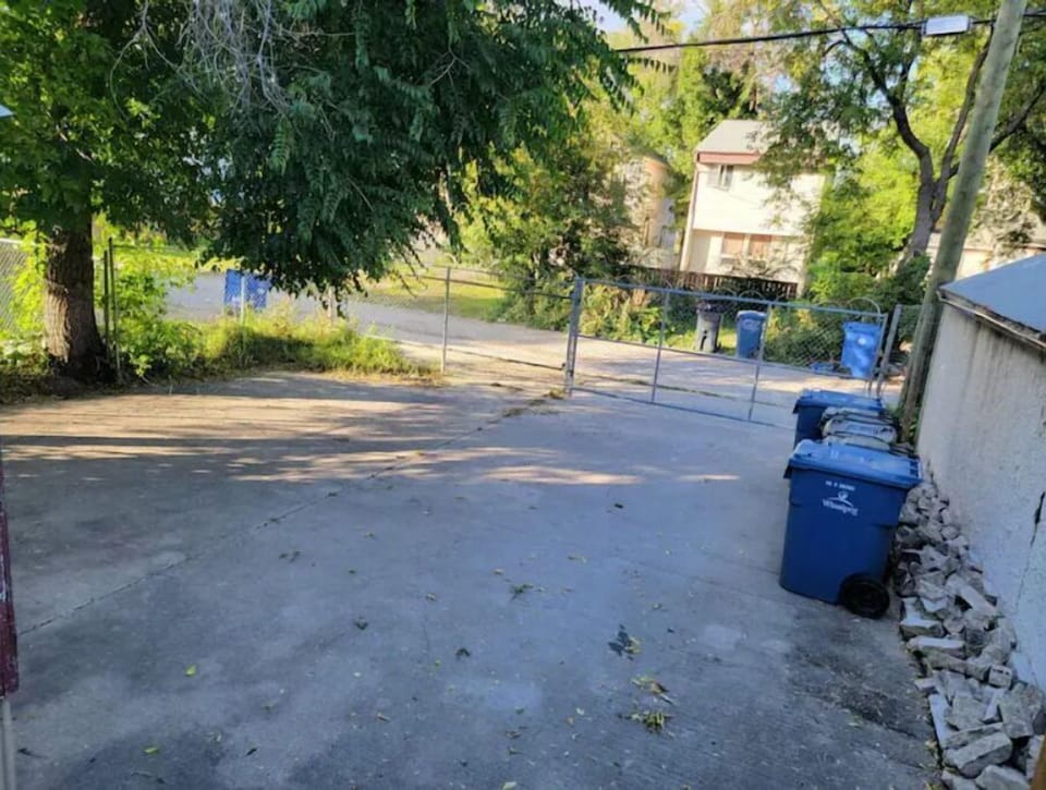 Gated parking- back yard