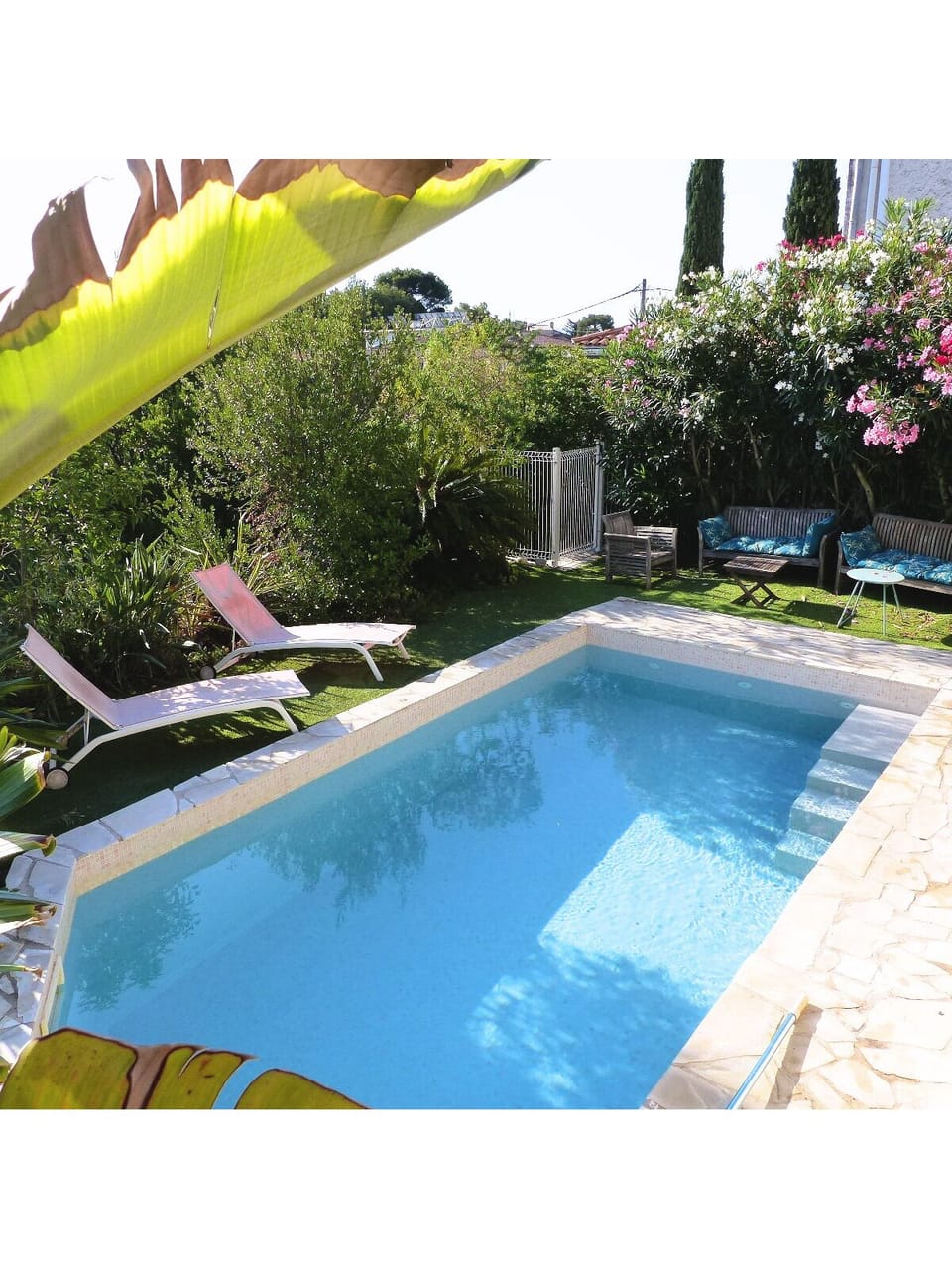 SPACIOUS FAMILY VILLA BASTID'AZUR Villa in French Riviera