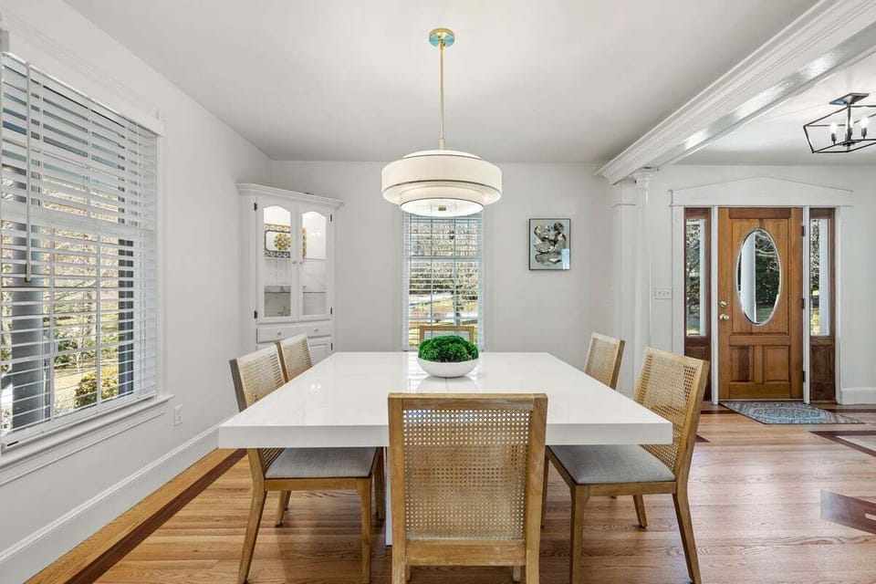 Dining room off the kitchen