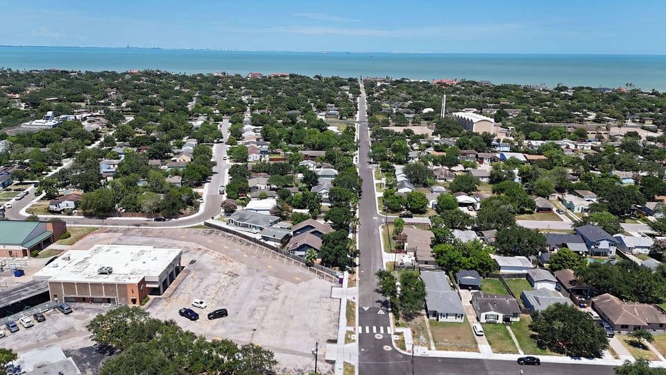 Walking distance to Ocean Drive