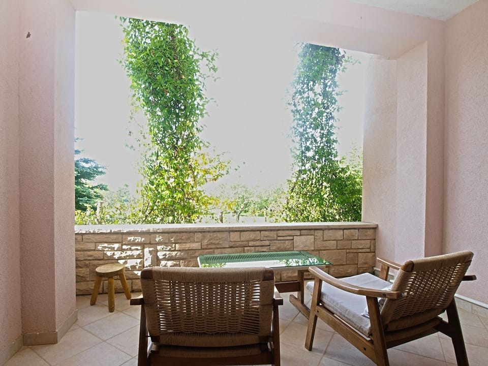 Terrace 2
