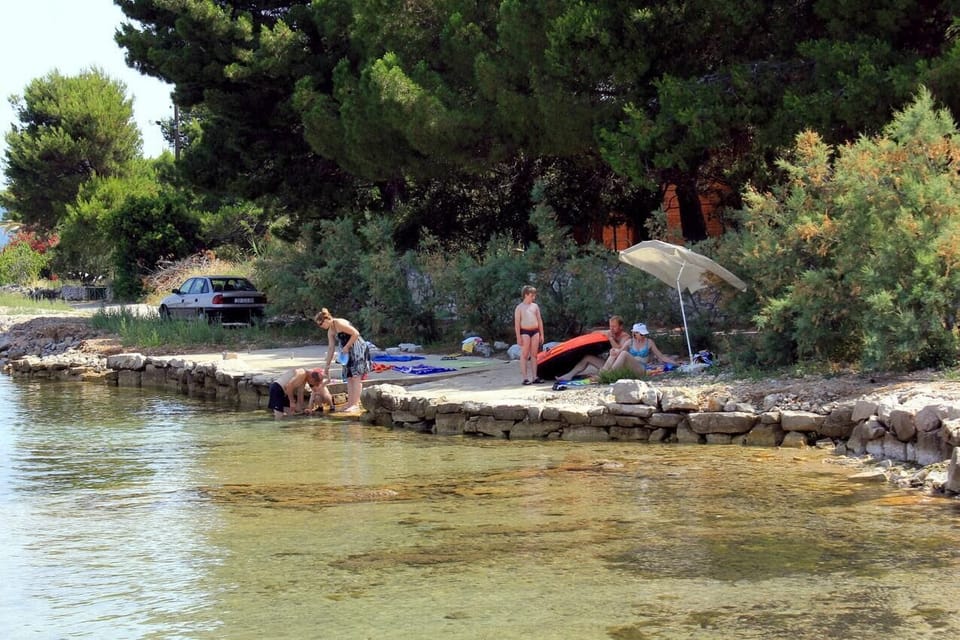 Nearby beaches