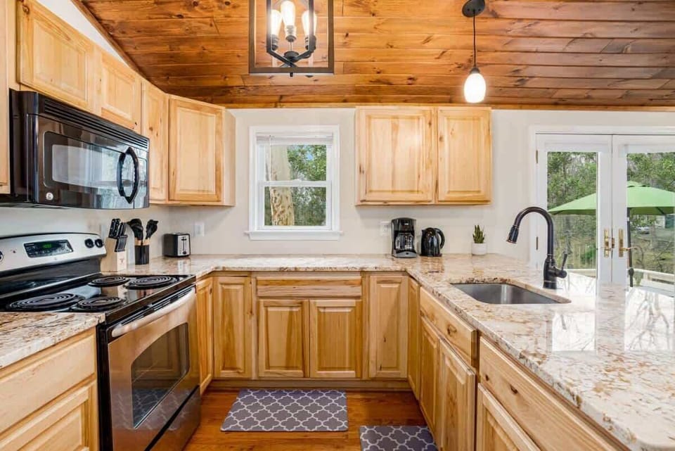 Cook up in our fully-equipped kitchen