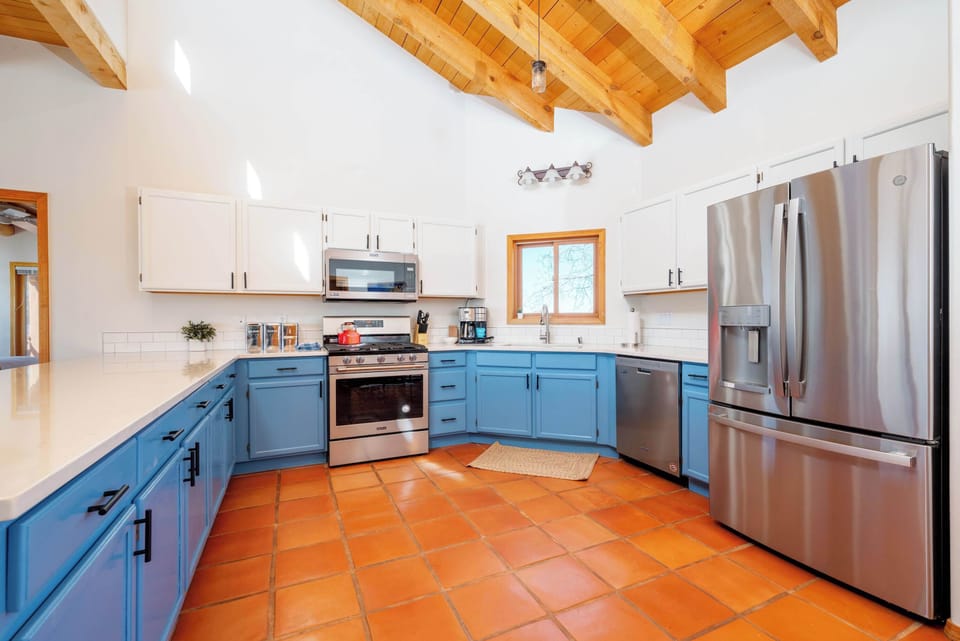 Full kitchen with modern appliances