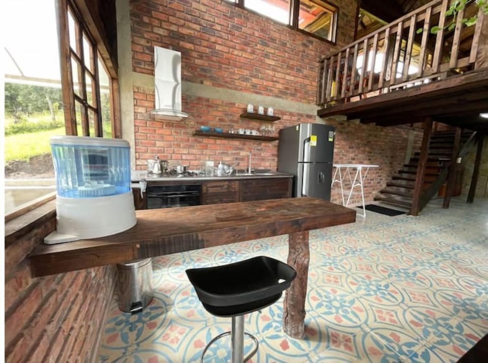 Cocina completa / Full kitchen 