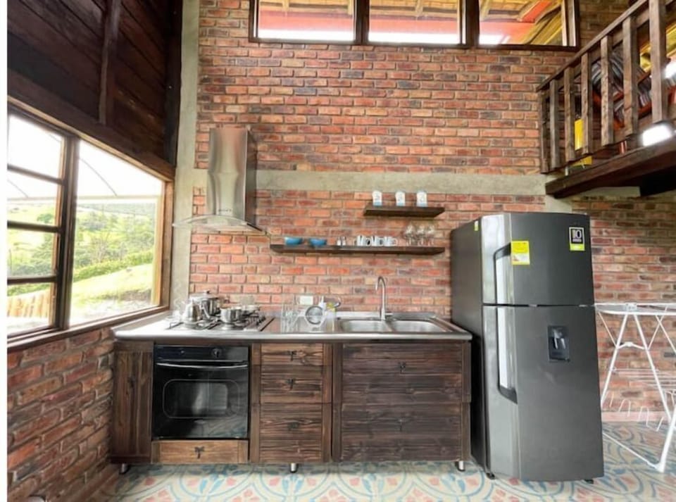 Cocina completa / Full kitchen 