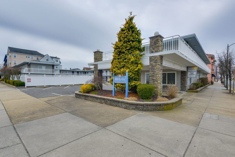 Condo Exterior | Community Pool | Balcony
