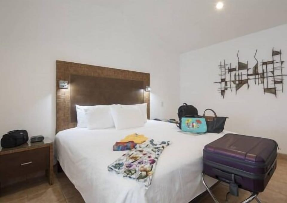 Comfortable Unit w/ 1 King size bed