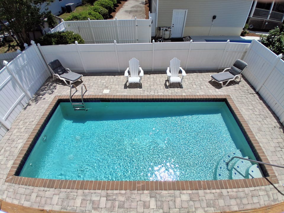 Relax By The Private pool