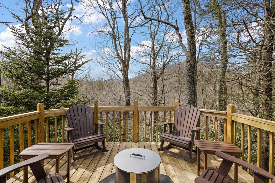 Enjoy Seasonal Mountain Views from the Back Deck