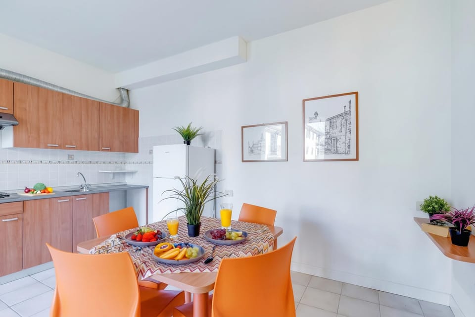 Kitchen and dining area