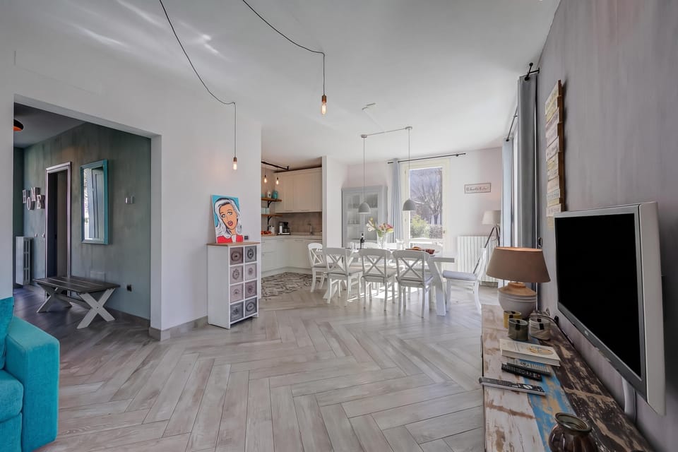 Living and dining room