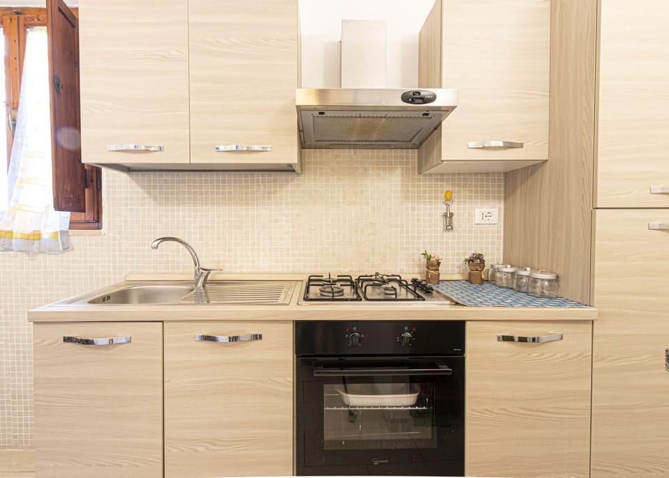 kitchen-Atena-Elba Island