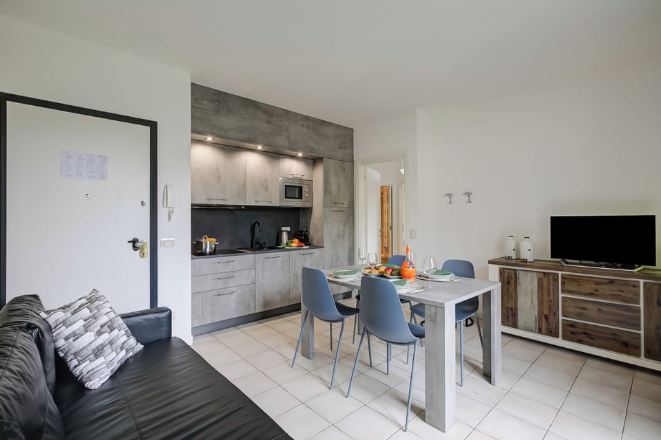 Living and dining room