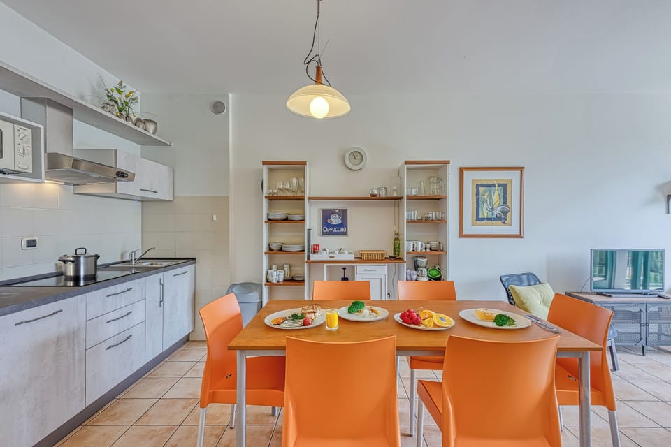 Kitchen and dining area