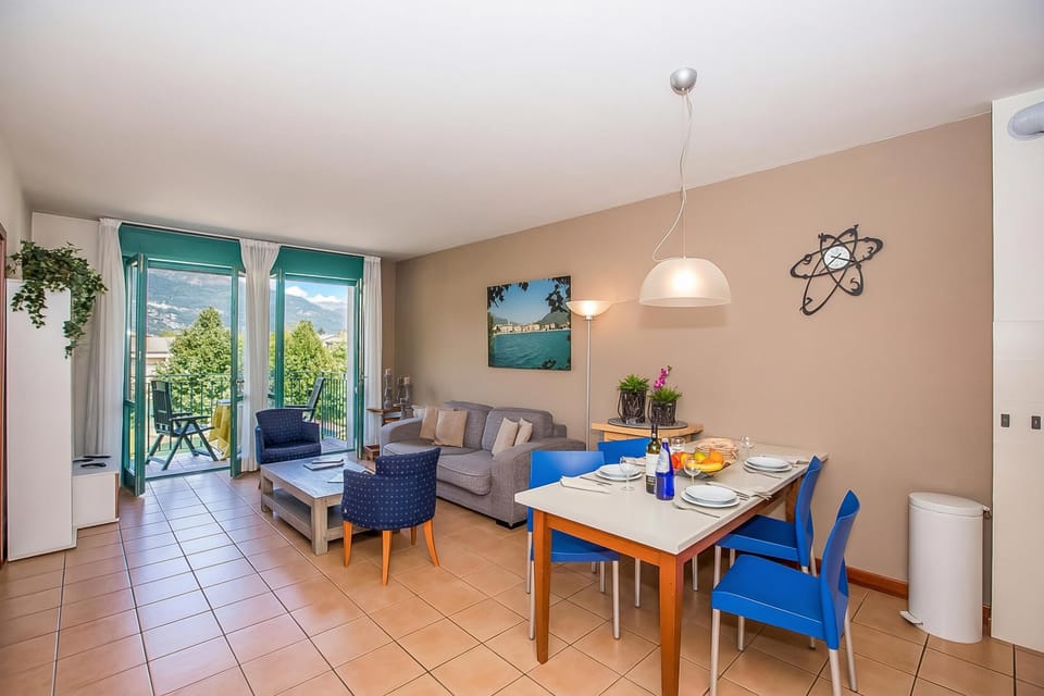 Living and dining room