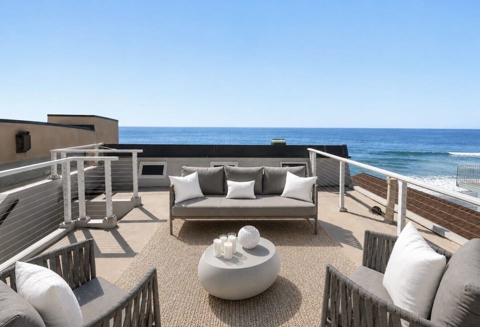 Luxury Beach Vacation Rental in Oceanside