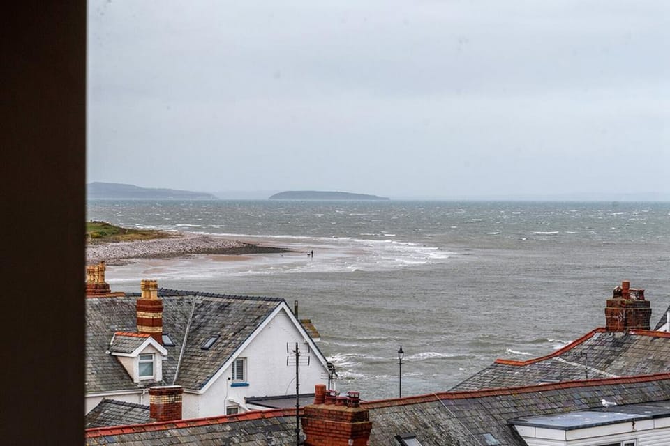 Beach/ocean view