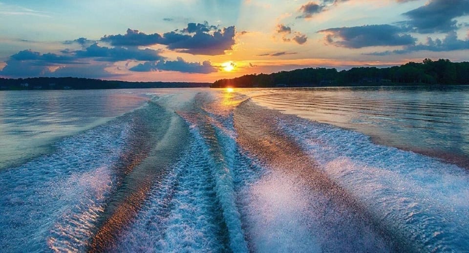 (photo credit) Lake Anna Photography - sunset water cruise 
