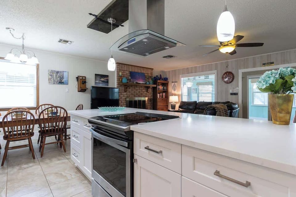 Updated kitchen appliances make cooking a breeze.