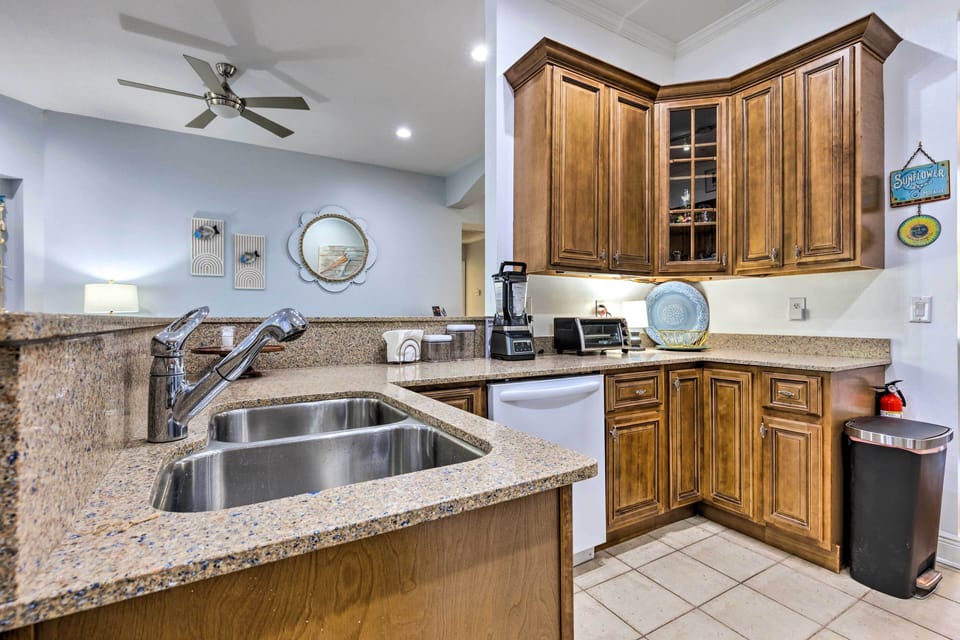 Kitchen | Cooking Basics | Coffee Maker | Blender | Toaster Oven | Crockpot