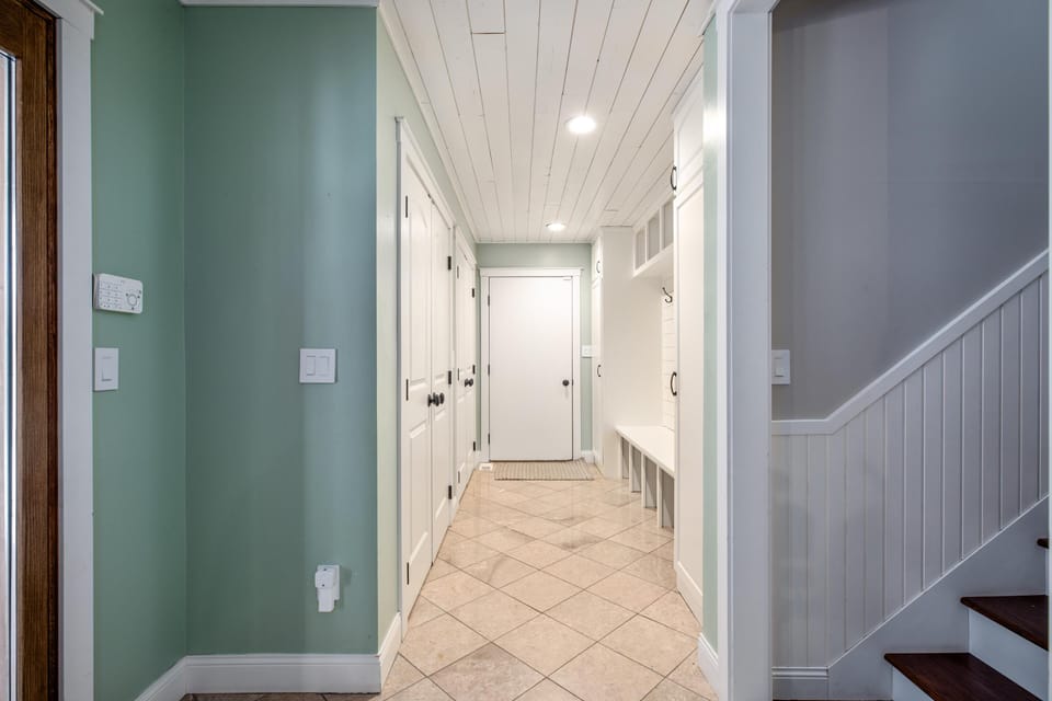 058A0944 23