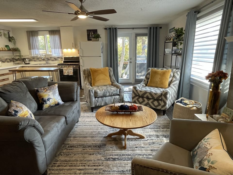Autumn living room