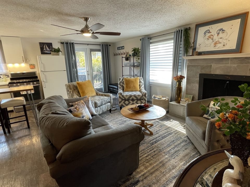 Autumn living room