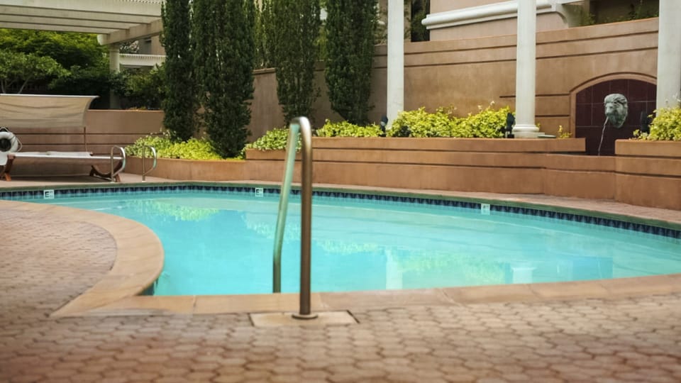 Onsite Pool