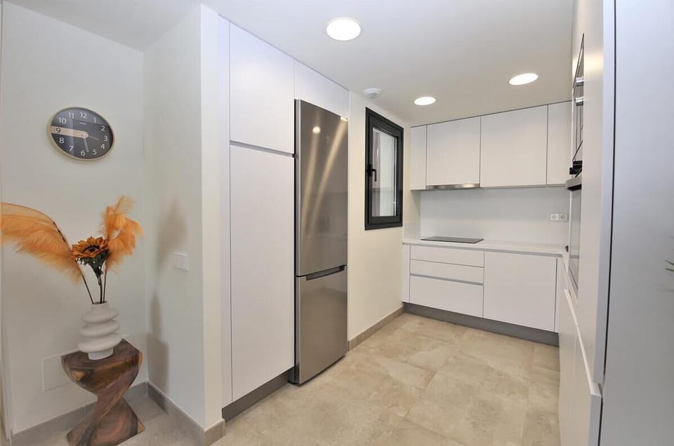 More pictures of the modern open kitchen