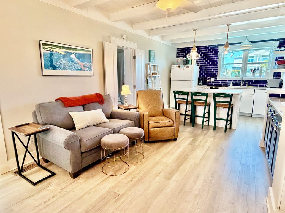 Living Room
4.1.26 - JR
