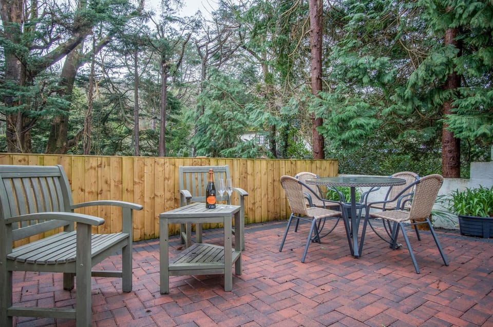 Glenvale - 2 Bedroom Apartment - Saundersfoot (14182)