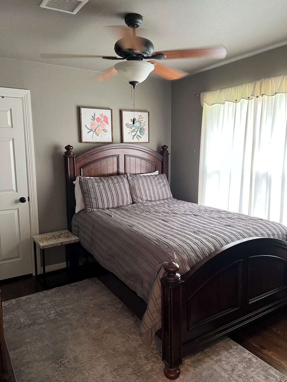 3rd bedroom with full size bed