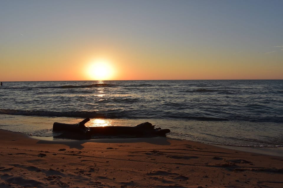 Private Sandy Beach, with gorgeous sunsets, minutes from the condo!