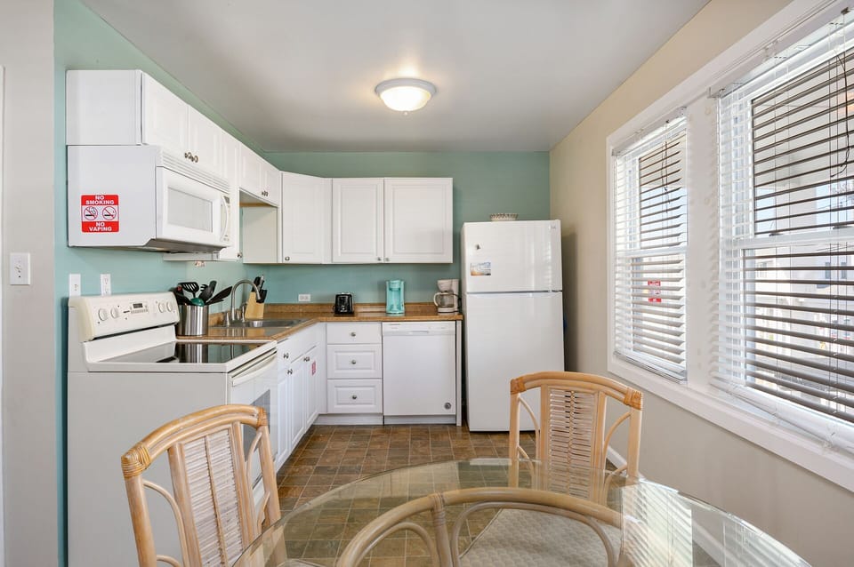 The well-equipped kitchen is perfect for a grabbing a quick meal on the go or a nice family meal in