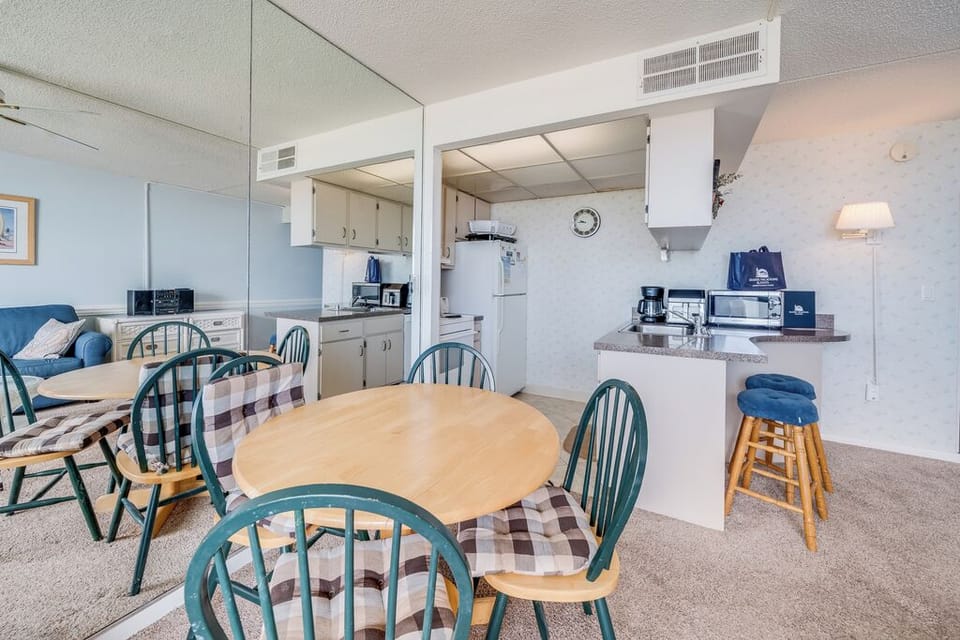 Enjoy a warm, home-cooked meal at the Dining Table, seating a family of 4!