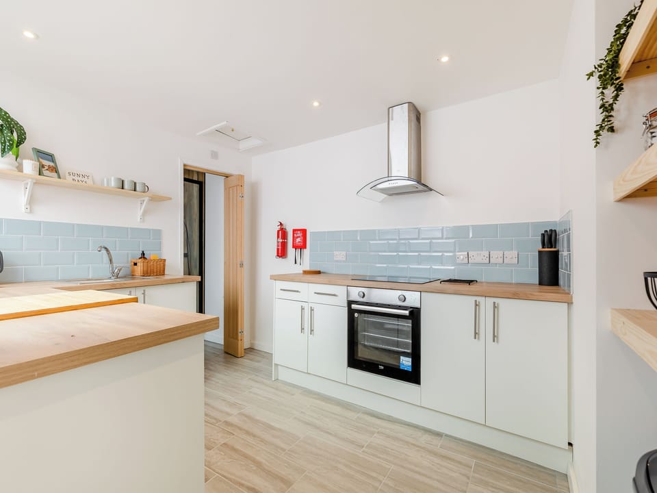 Kitchen | Primrose Cottage, Teignmouth