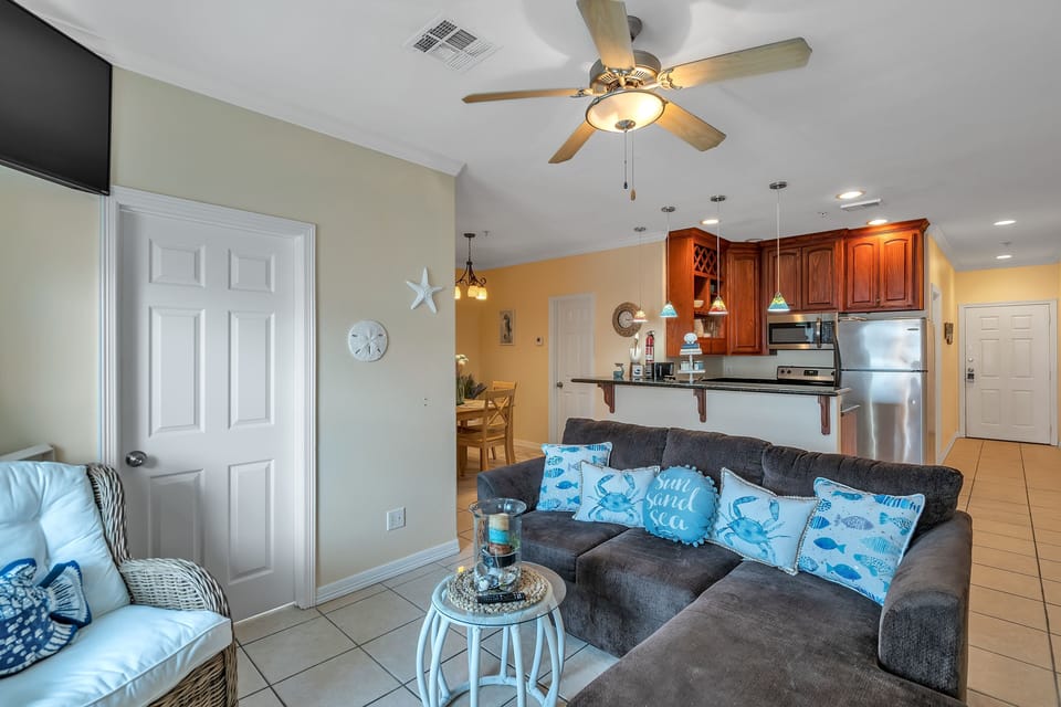 Furniture, Indoors, Living Room, Couch, Home Decor