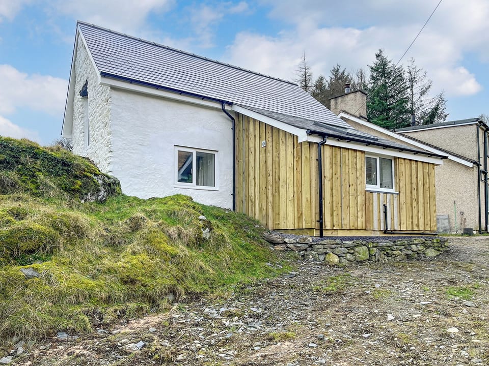 Exterior | The Barn, Corwen