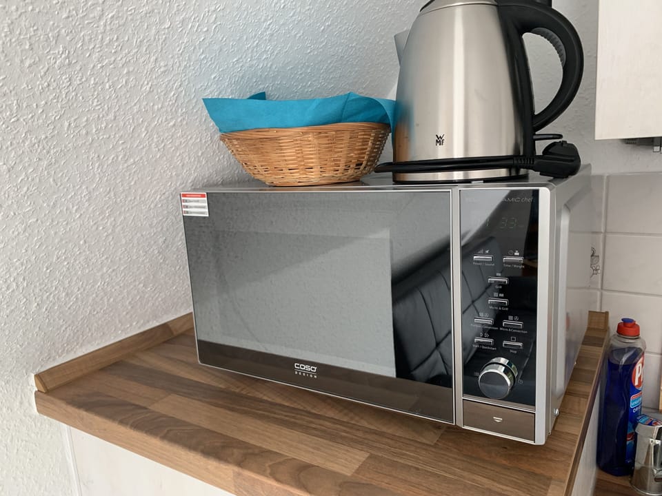Microwave