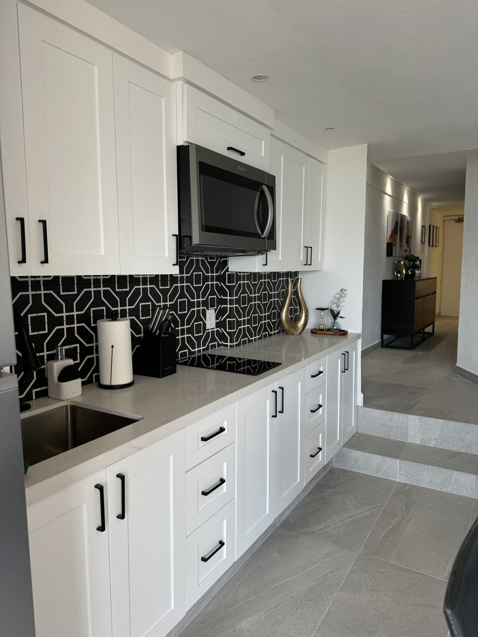 New kitchen and appliances
