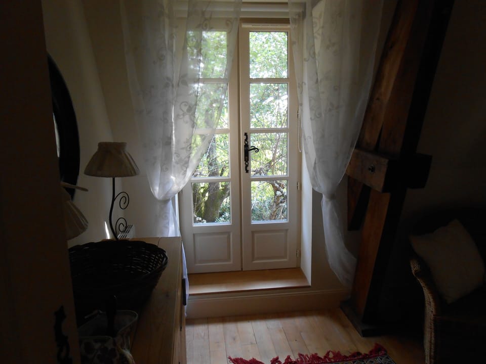 Dressing room to master bedroom.
