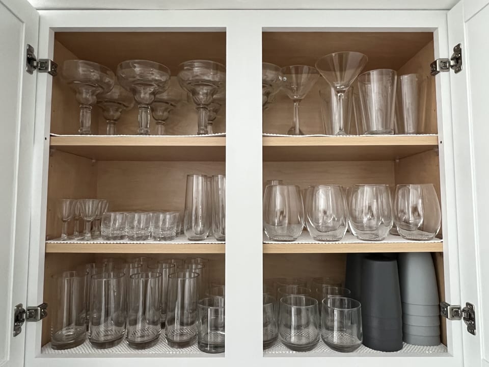 Assorted glassware